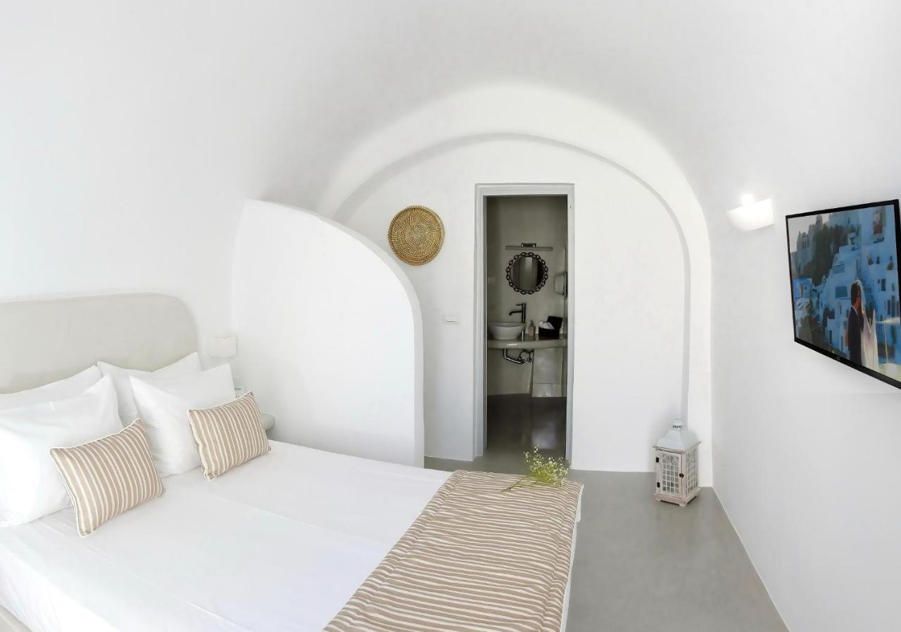Golden Stone Santorini Suites Akrotírion Exteriér fotografie