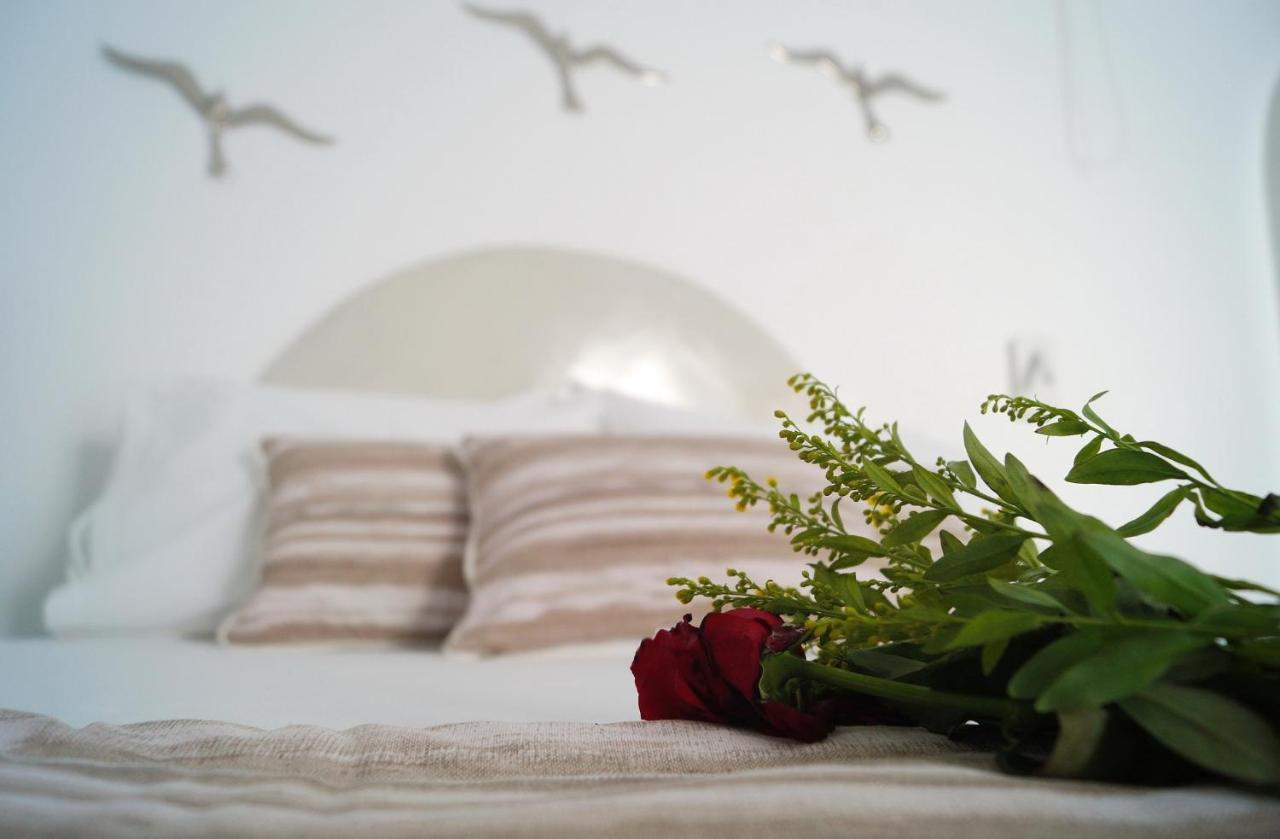 Golden Stone Santorini Suites Akrotírion Exteriér fotografie