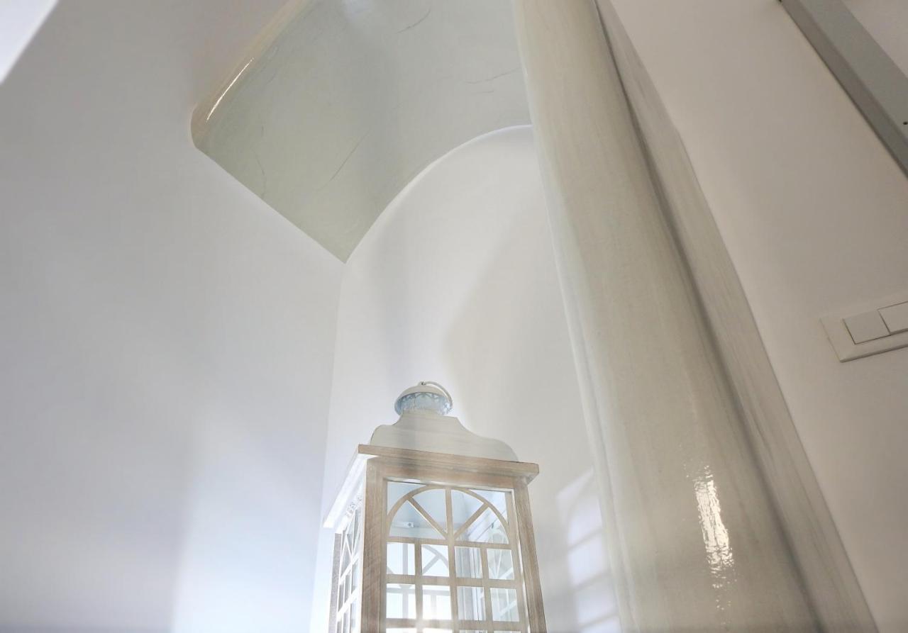 Golden Stone Santorini Suites Akrotírion Exteriér fotografie